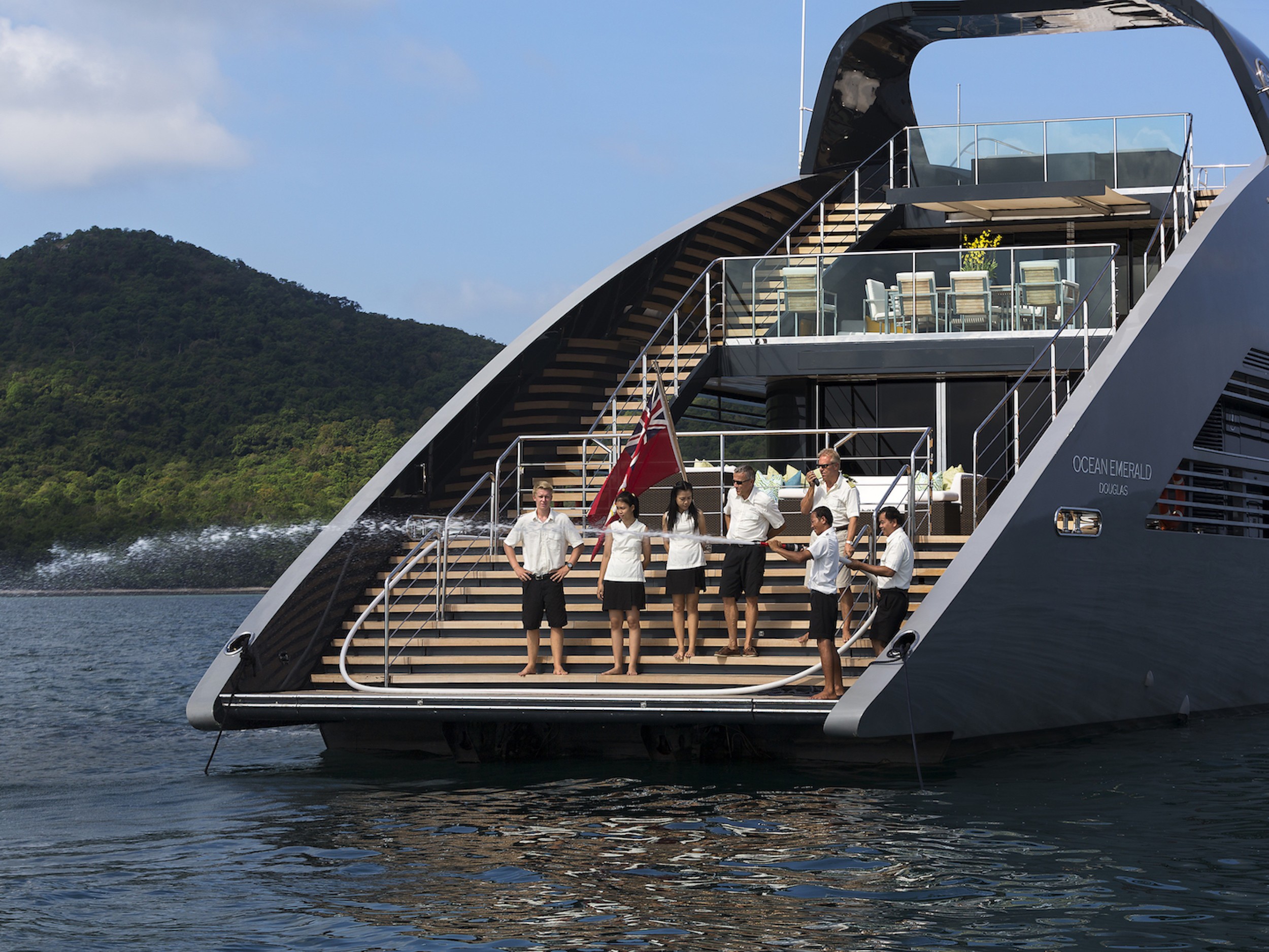 Yacht OCEAN EMERALD, Rodriquez Yachts CHARTERWORLD Luxury Superyacht Charters